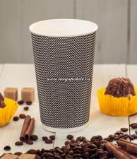 Стакан бумажный 480мл/16oz, d-90мм, h-135мм, 3-х сл., гофр., 1*25 шт. (500 шт./20уп.) черно/белая клетка, Арт. RPS90-16BW